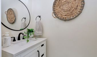 101 Carlsbad Ln, Aliso Viejo, CA 92656