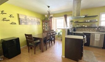 20 Danielwood Dr, Albany, NY 12211