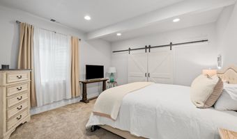 5712 CARMEL Dr, Cheyenne, WY 82009
