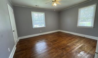 110 Harris St, Bishopville, SC 29010