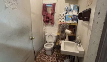 171 HOBERT Ave, Bayonne, NJ 07002