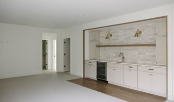 4824 Cartier Ave, Ames, IA 50014