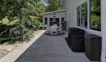 3 Redbird Dr, Agency, MO 64401