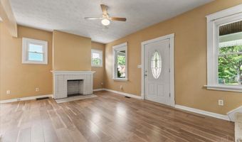 5916 Woodmont Ave, Cincinnati, OH 45213