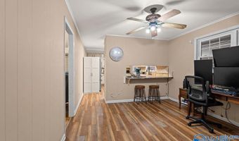 615 6th St NE, Arab, AL 35016