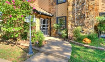 8101 Brownsville Ln, Bethany, OK 73008