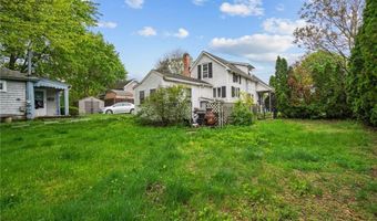 106 Providence Ave, East Providence, RI 02915