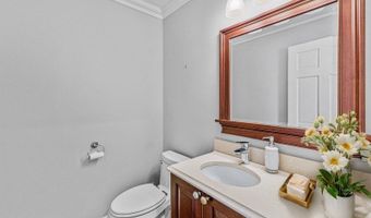 12 Laomatong Way, Bedminster, NJ 07921