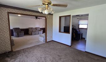 340 E Spring St, Bloomfield, IN 47424