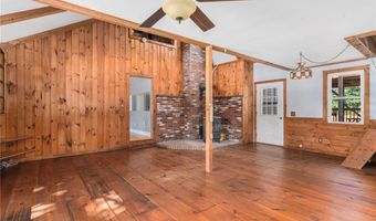 509 School St, North Kingstown, RI 02852