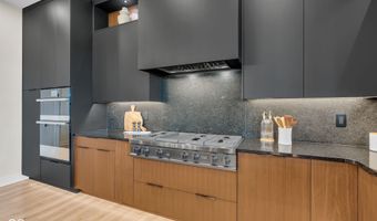 3995 Chapel Hill Ct, Bargersville, IN 46106