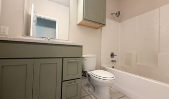 104 Sunset Cir, Alvarado, TX 76009