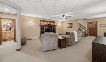 N3040 STEEPLE Drive, Appleton, WI 54913