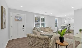 1766 Blossom Ln, Austell, GA 30168