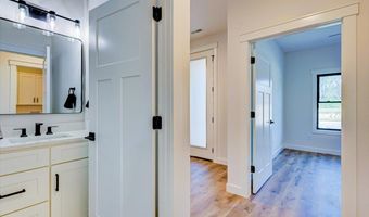 2104 Aruba Dr, Bedford, IN 47421