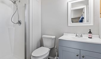 3002 Thunder Rd, Alamogordo, NM 88310