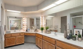 26213 S LAKEWOOD Dr 18, Sun Lakes, AZ 85248