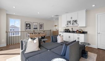 42129 SHINING STAR Sq, Ashburn, VA 20148