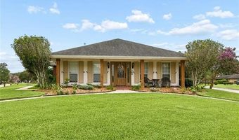 108 DICKSON Dr, Belle Chasse, LA 70037