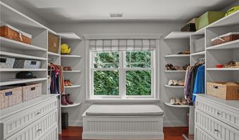 74 Bayberry Rd, Narragansett, RI 02882