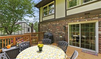 2345 Big Rock Rd, Allison Park, PA 15101