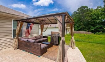 1939 Auburn Hills Dr, Benton, AR 72015