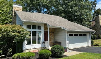 18 Canada Goose Dr, Allamuchy Twp., NJ 07840