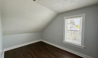 13 Elizabeth St 3, Cumberland, RI 02864