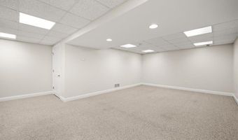 16 Streamview Dr 16, Cumberland, RI 02864