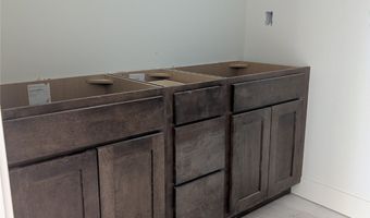 1033 2nd St NE, Altoona, IA 50009