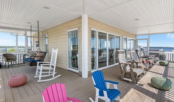 379 Bayshore Dr, Barnegat, NJ 08005