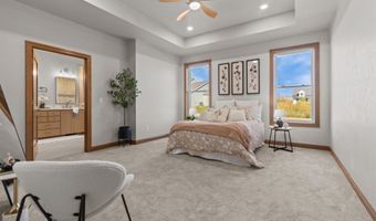 266 E SWEETWATER Way, Appleton, WI 54913