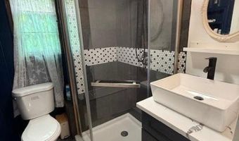 228 Waconia Rd, Alloway, NJ 07422