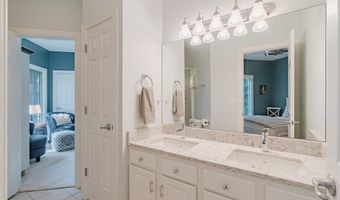 2816 Remington Pt, Aurora, OH 44202