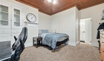 110 S 13th St, Airville, PA 15203