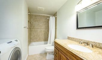 705 GOUCHER St, Amity, OR 97101