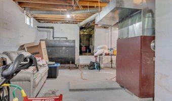 9 Middle Road Ext, Standish, ME 04084