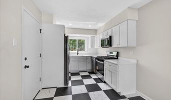 8419 Craighill Dr, Affton, MO 63123