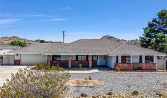 16635 Wintun Rd, Apple Valley, CA 92307