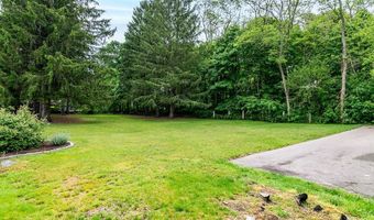 385 Ten Rod Rd, North Kingstown, RI 02852