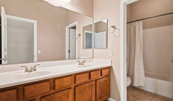 952 E FIELDSTONE Pl, Chandler, AZ 85249