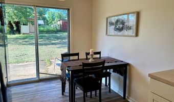 602 K St, Barling, AR 72923