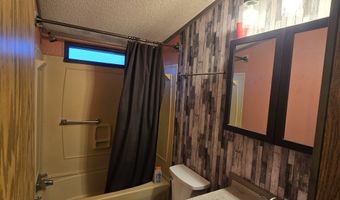 415 Orangewood Dr, Altoona, PA 16601