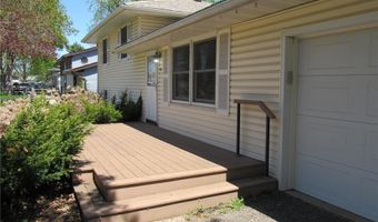 141 Strese Ln, Apple Valley, MN 55124