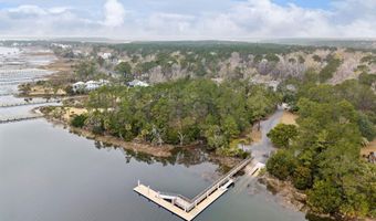 1384 Eden Rd, Awendaw, SC 29429