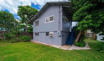 2963 Koali Rd D, Honolulu, HI 96826