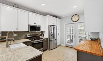 611 SELVA LAKES Cir, Atlantic Beach, FL 32233