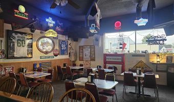 920-924 Parriott St, Aplington, IA 50604