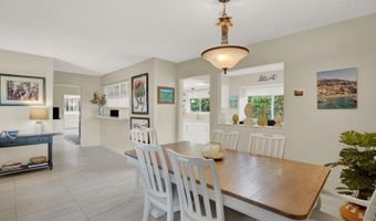 221 Orange Tree Dr, Atlantis, FL 33462