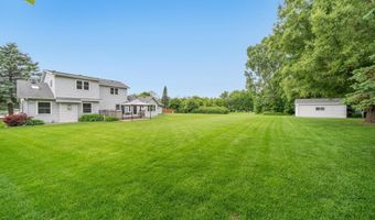 N9640 GINA Drive, Appleton, WI 54915